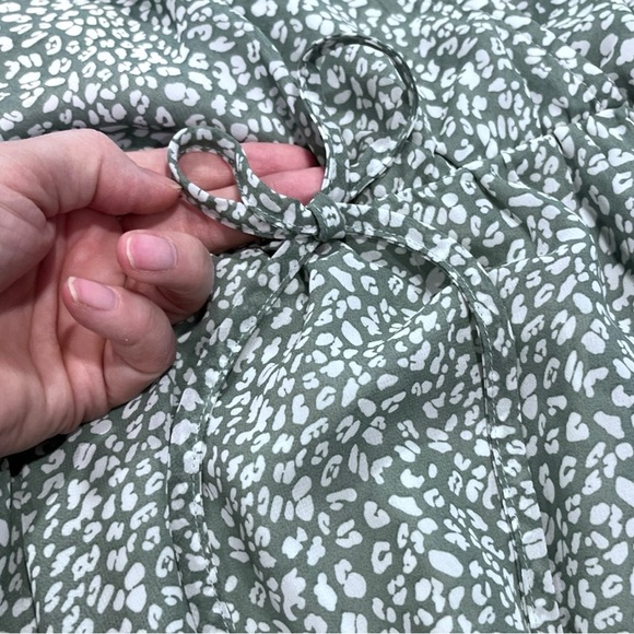 Kirundo Sage/White Midi V-Neck Dress - Picture 8 of 16